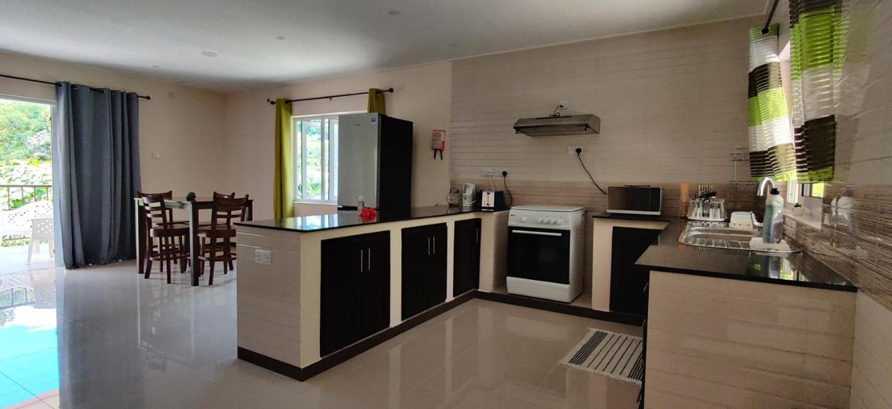 Jaidss Holiday Apartments 2 Victoria Esterno foto